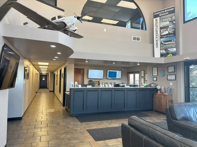 AirQuest Aviation: photo 5