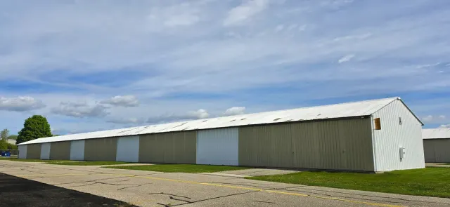 Ann Arbor Aviation Center, Inc.: photo 3