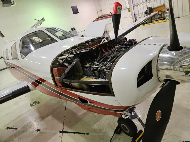 Bismarck Aero Center: photo 4