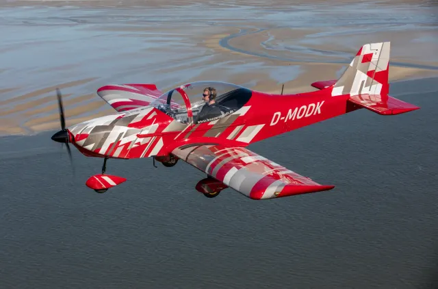 Breezer Aircraft GmbH & Co. KG photo 1