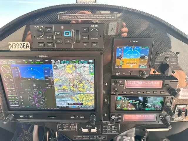 California Flight School: photo 5