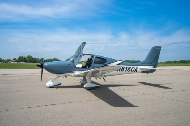 Cardinal Wings Aviation: photo 3
