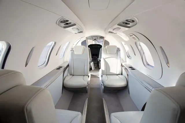 Cirrus Aviation: photo 3
