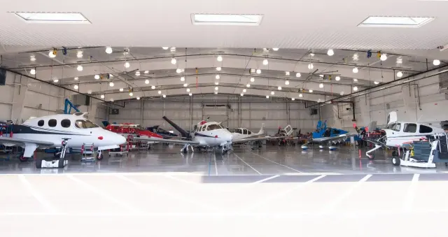 Cirrus Factory Service Center KDLH: photo 1