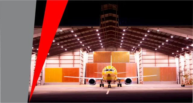 Commercial Jet: photo 3
