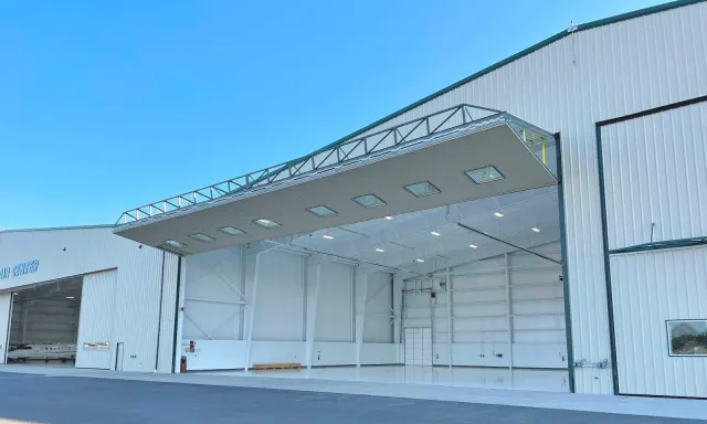 Corporate Air Center: photo 3