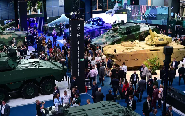Defence Procurement International: photo 3