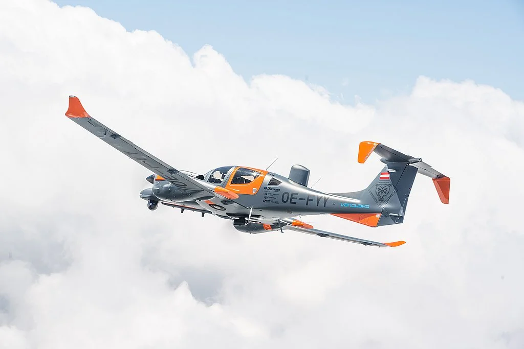 Diamond Aircraft Industries: photo 6