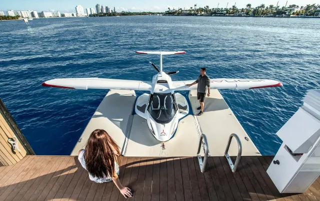 ICON Aircraft: photo 4