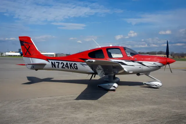 Leading Edge Aviation: photo 2