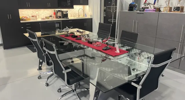Mike Goulian Aviation - KPYM: photo 3