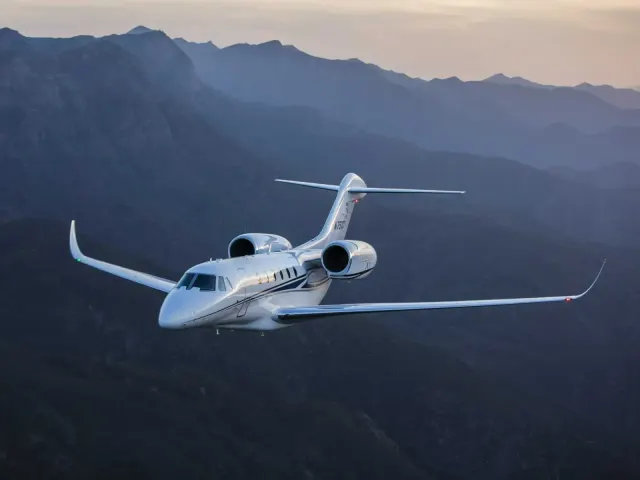 Peak Private Jets photo 3