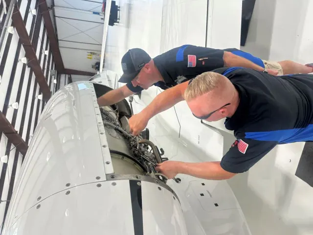 River Town Aircraft Services, LLC: photo 1
