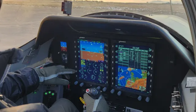 Genesys Aerosystems (S-TEC), now Moog Avionics: photo 2