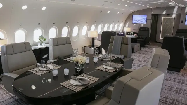 Safran Cabin