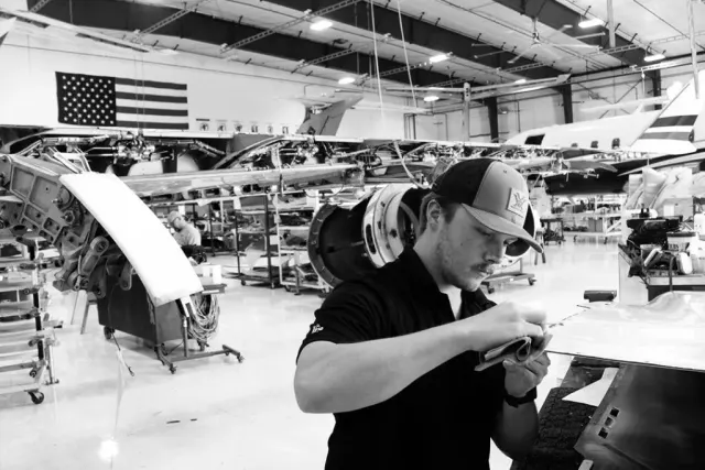 West Star Aviation: photo 2