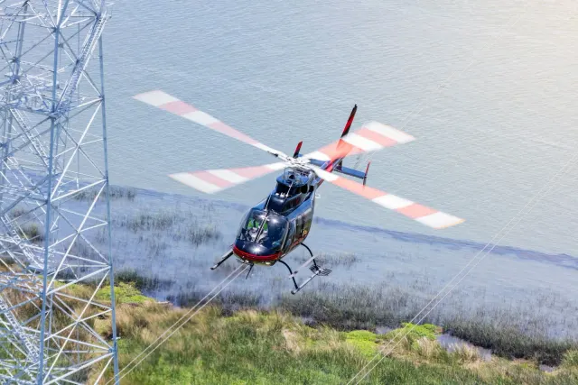 Wilson Utility Helicopters: photo 3