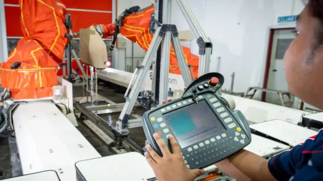 Photo: CTRM Aero Composites, from the company website