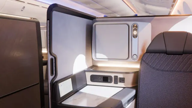 Photo: Elevate Aircraft Seating GmbH, from the company website