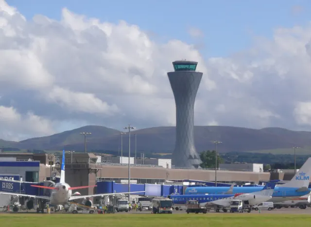 Signature Edinburgh, Edinburgh Airport (EGPH)