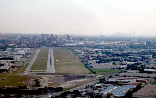 Galaxy FBO, Addison (KADS)