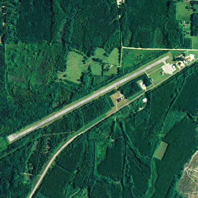 George Downer Airport (KAIV)