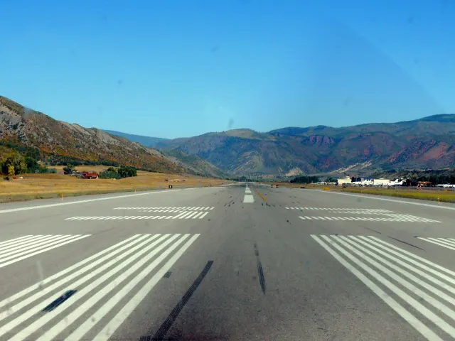 Atlantic Aviation Aspen, Aspen-Pitkin County Airport (KASE)