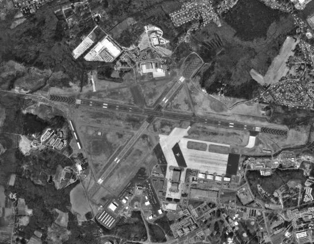 Signature Bedford, Laurence G. Hanscom Field Airport (KBED)