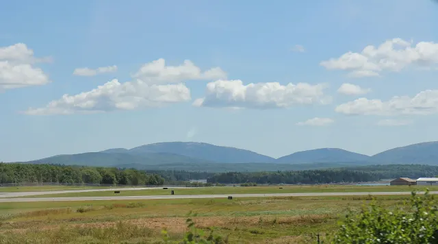 Modern Aviation Bar Harbor, Hancock County-Bar Harbor Airport (KBHB)