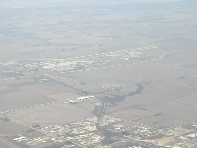 Signature Cedar Rapids, Eastern Iowa Airport (KCID)