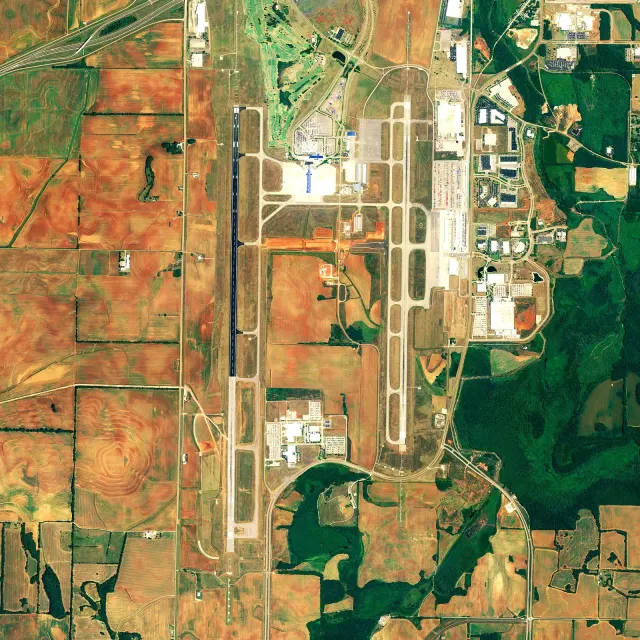 Signature Huntsville, Huntsville International Airport (KHSV)