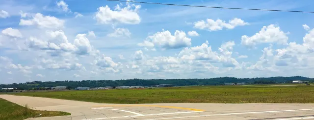 Million Air St. Louis, Spirit of St. Louis Airport (KSUS)