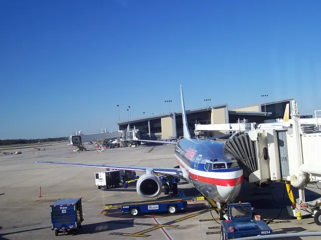 Signature Tampa, Tampa International Airport (KTPA)