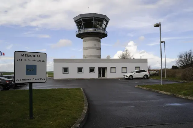 Jetex Paris-Pontoise, Pontoise Cormeilles-en-Vexin Airport (LFPT)