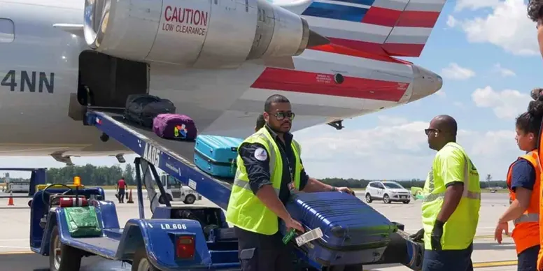 Photo: Mak Airways, from the company website