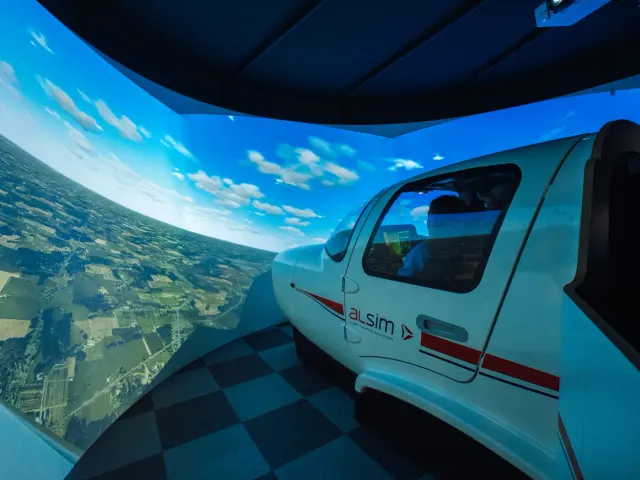 Photo: Midwest Corporate Air, from the company website