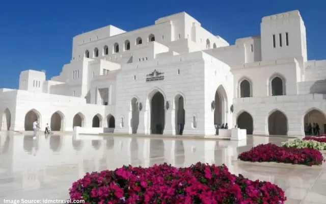 IDMC Travel: photo 3