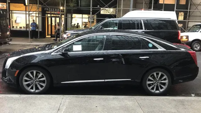 LUXE Black Car