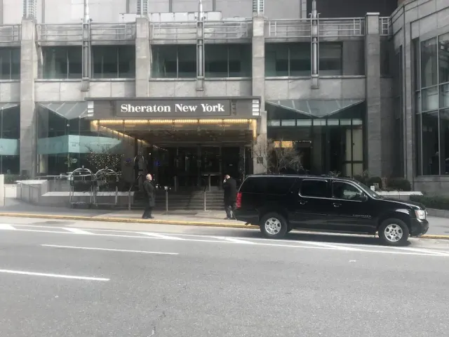 Reliable Luxury Car and Limousine Service: photo 4