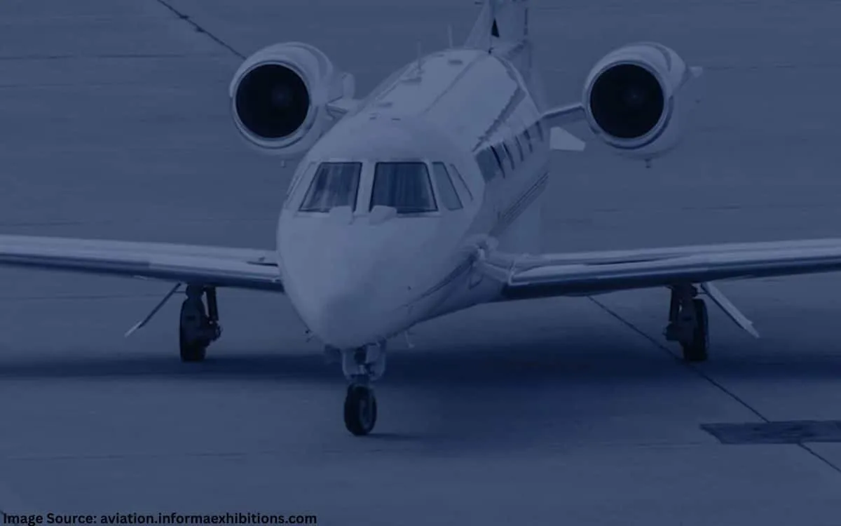 Aircraft BlueBook: photo 3