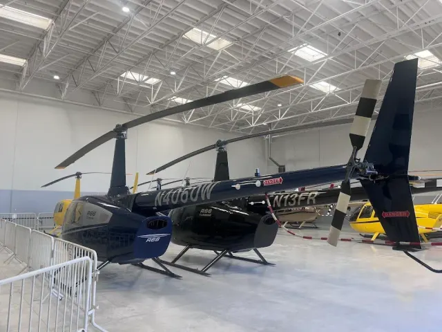 Robinson Helicopter Company: photo 4