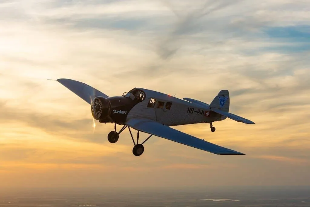 JUNKERS Aircraft: photo 1