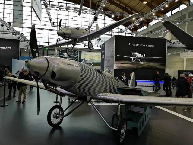 JUNKERS Aircraft: photo 3