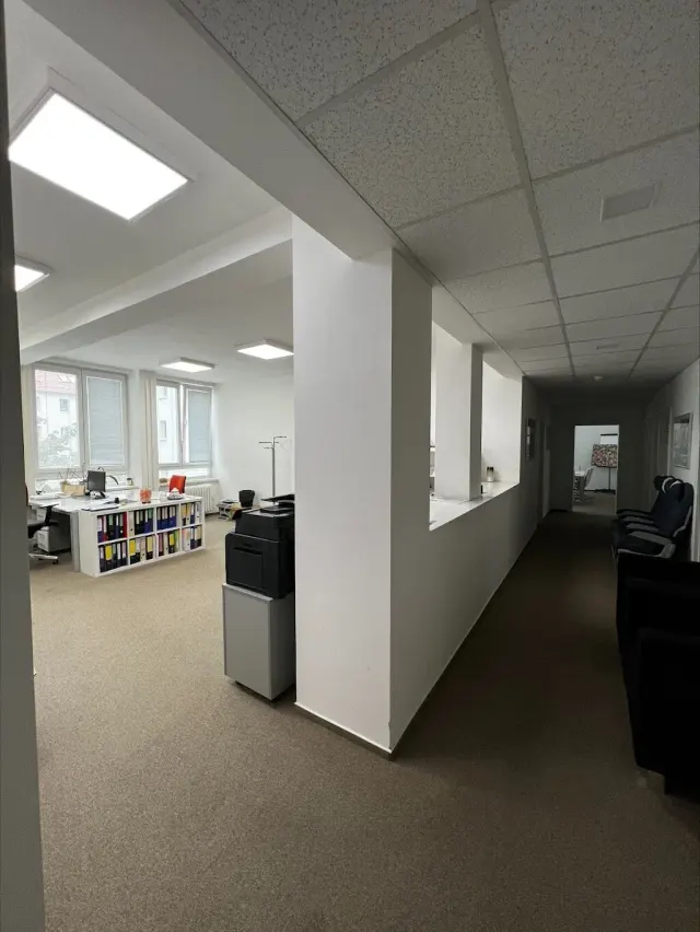 Jetron: photo 3