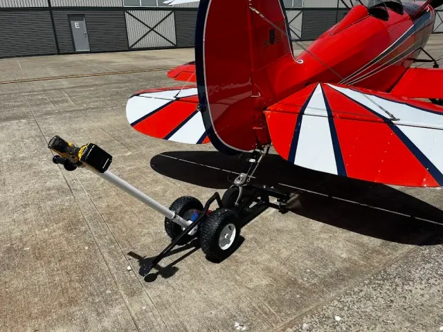 Minimax Aircraft Tugs: photo 1