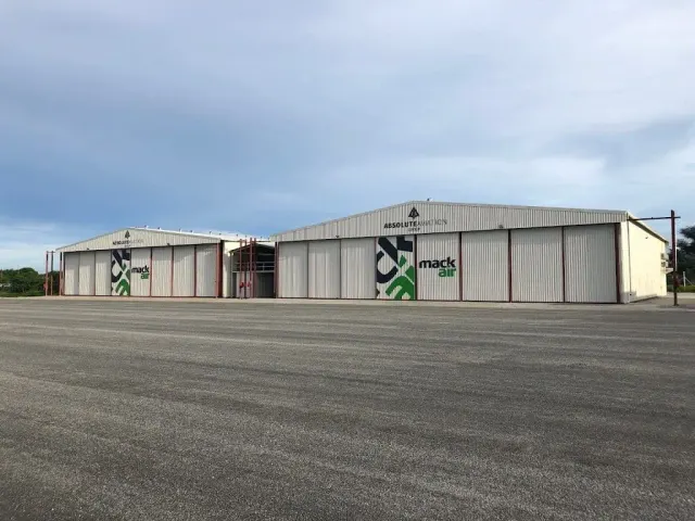 Mack Air