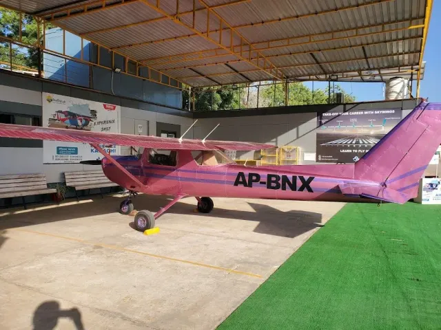 Sky Wings Flight Academy: photo 4