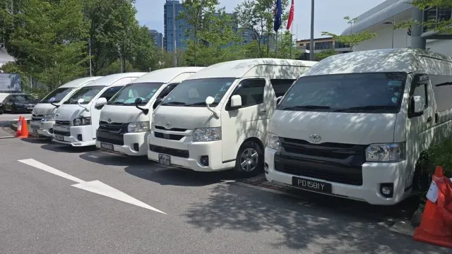 Veloce Limo Pte Ltd: photo 2