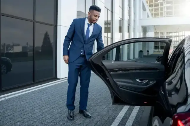 Airport Chauffeur Cars: photo 3