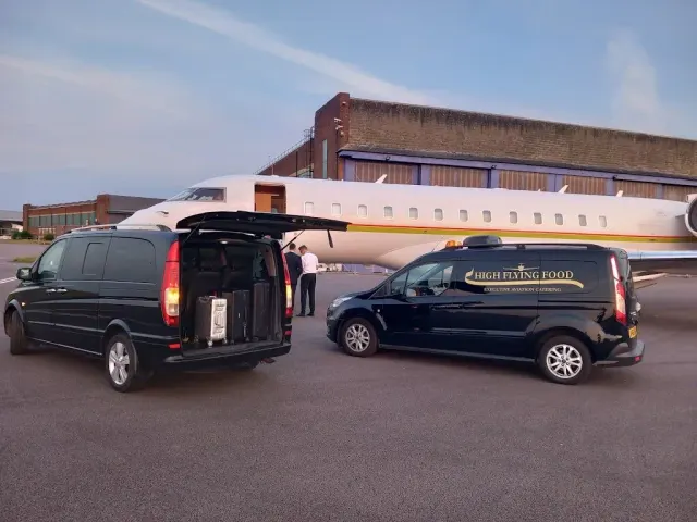 Acc TAXIS farnborough: photo 2